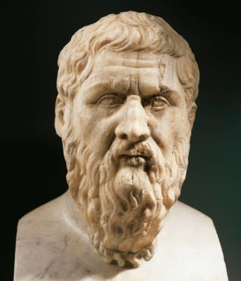 Marble portrait bust of Plato (428-248 BCE) dating back to the IV century BCE. Capitoline Museum, Rome. Source: DeAgostini/SuperStock. In: britannica.com/biography/Plato. 